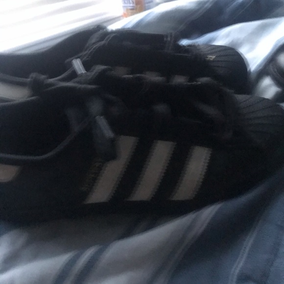 Addidas - Picture 3 of 4